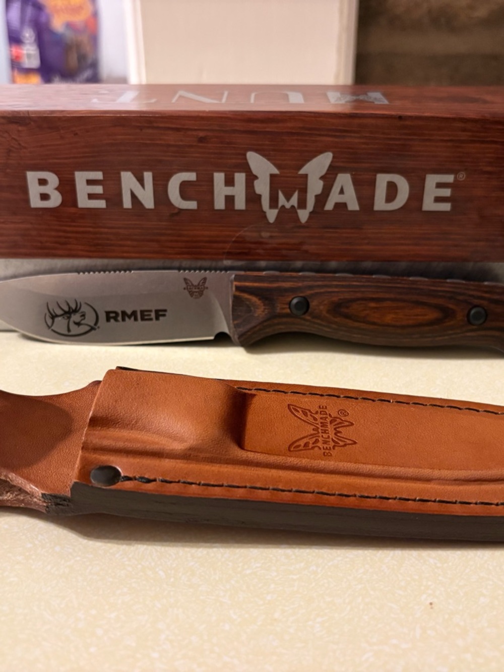 Benchmade Saddle Mountain Skinner Knife - Brown Handle with Silver Blade - Picture 10 of 12